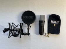 Rode NT1 5th Gen Condenser Microphone Black with Shock Mount and Pop Filter