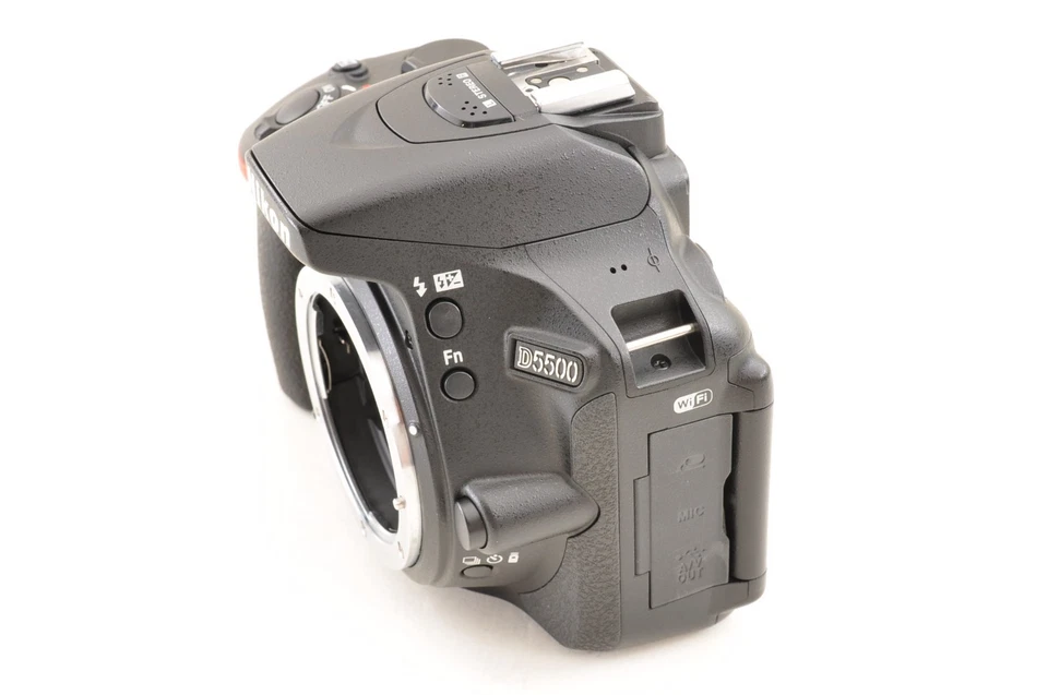 *Mint 720shot* Nikon D5500 DSLR Digital Camera /18-135mm F/3.5-5.6 G Lens #4986 - Image 3 of 4