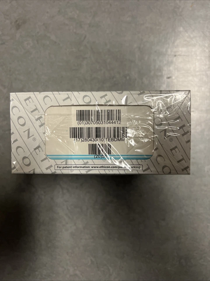 0 Perma-Hand Silk, 30”, 36/Caja, 1 hebra/paquete, trenzado negro, K834H Foto 2 de 2