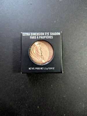 MAC Extra Dimension Eye Shadow 0.04 oz - A Natural Flirt - NEW IN BOX 