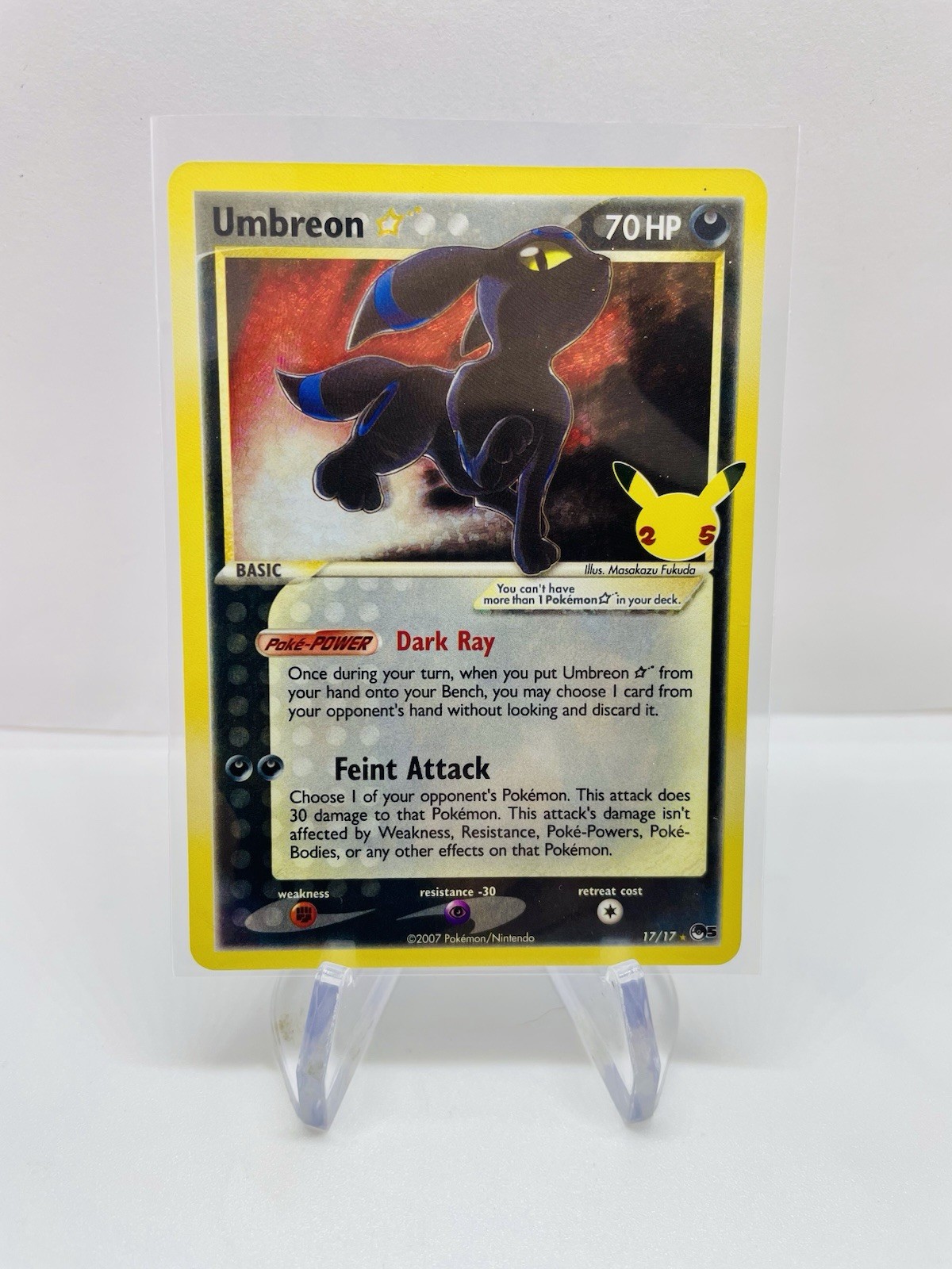2021 Pokemon Umbreon  Gold Star #17 Celebrations Classic Collection Holo