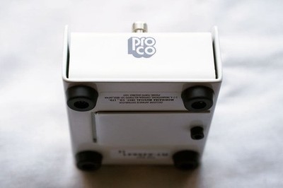 Proco RAT 2 WHITE IKEBE 40th Anniversary Distortion Pedal - Mint