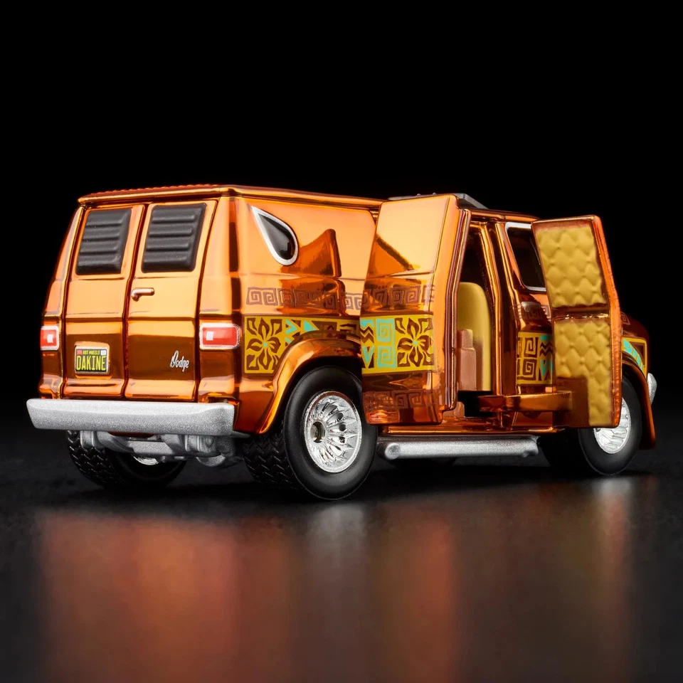 Exclusivo de Hot Wheels RLC - Dodge Tradesman Van - Spectraflame Root Beer Foto 4 de 4