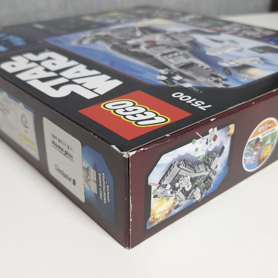 LEGO Star Wars - First Order Snowspeeder - 75100 - New Sealed - Image 2 of 4