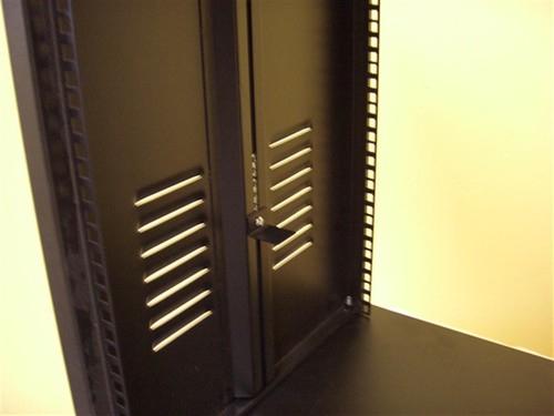 ROADINGER Stahl Rack SR-19, 8 HE schwarz, Server Studio Netzwerk Tisch Rack NEU - Bild 6 von 8