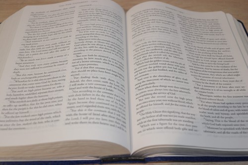 Defender Bible Limited Edition King James Version with Expanded Apocrypha - Picture 5 of 9