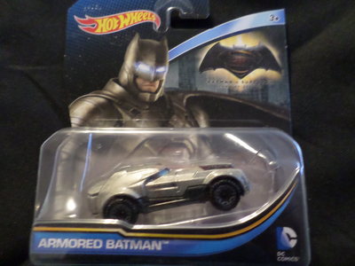2016 HOT WHEELS DC UNIVERSE ARMORED BATMAN HW HOTWHEELS SLVR BATMAN VS SUPERMAN