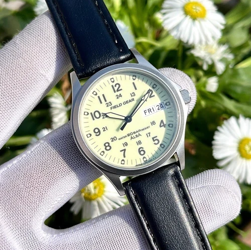Vintage Seiko Alba Field Gear JDM Luminous Dial Japan Men Quartz Watch V743-8000