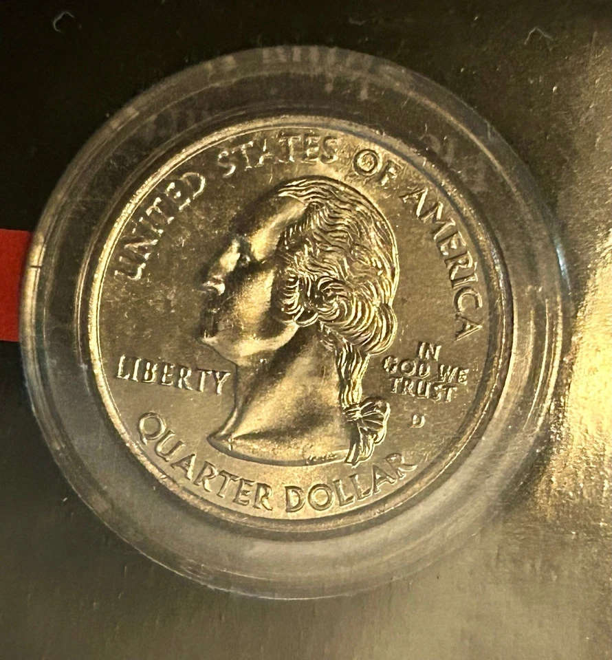 Collectible Coins - 2004 P & D Iowa Colorized State Quarters - Image 4 of 4