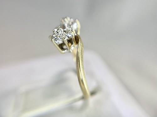 Vintage 14k Yellow Gold Round Natural Diamond Double Flower Small Cocktail Ring - Picture 4 of 5