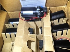 New Pentair Shurflo 2088 Series 12V DC Pump 3.6 gpm 15A Unused 2088-713-554