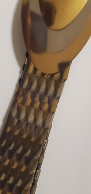 Gold vintage stretchy metal belt 70’s vintage great condition fish like scales Gold vintage stretchy metal belt 70 main image 4