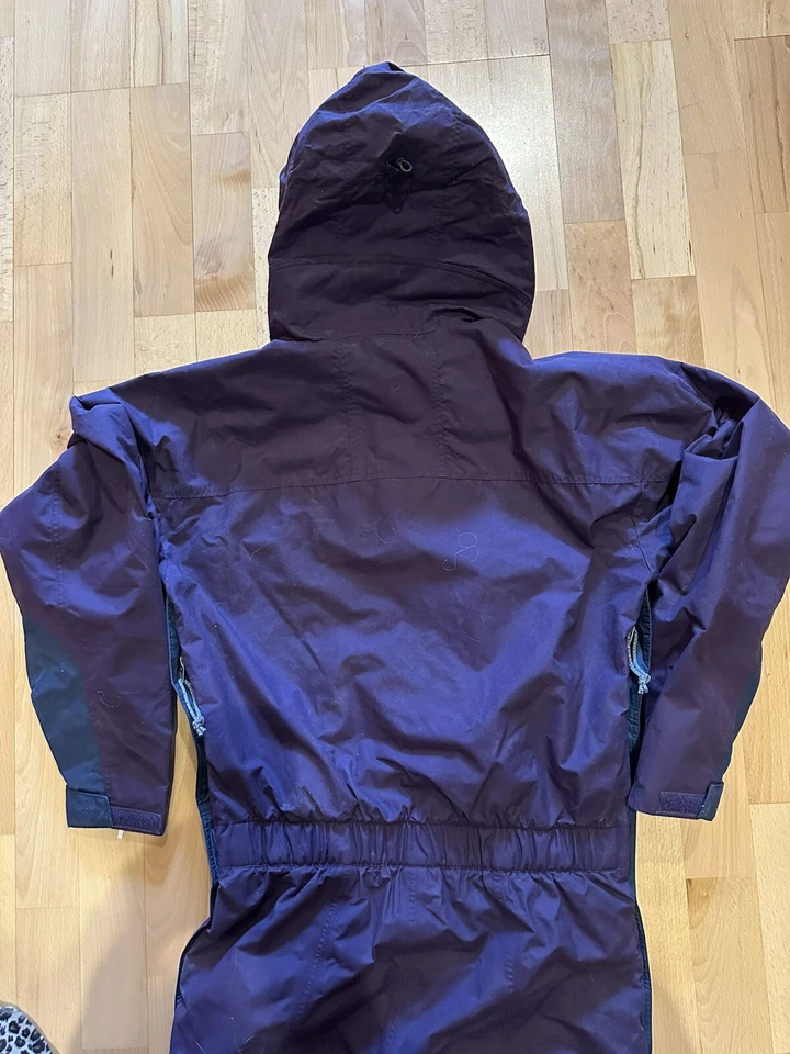 Traje de esquí vintage Patagonia 1 pieza púrpura con capucha talla 8 tirantes internos Foto 2 de 4