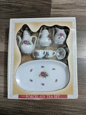 Brand NEW Greenbrier International Floral 8 Piece Porcelain Miniature Tea Set
