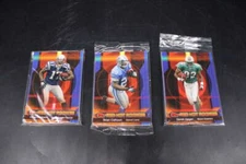 (3) 2006 Topps Football Red Hot Rookies Sealed Pack Lot GL2527