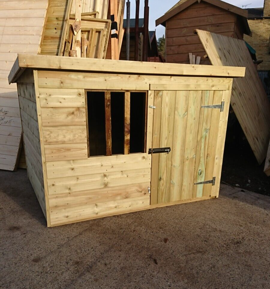4x4 Wooden Dog Kennel Pressure Treated Fully T&G Tanalised Compact Pet