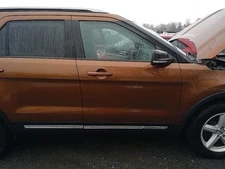 Used Front Right Door Assembly Front fits: 2017 Ford Explorer Limited R. Front R