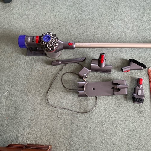 Dyson Animal Cordless V8 Vacuum Cleaner Fully Functional with New Battery