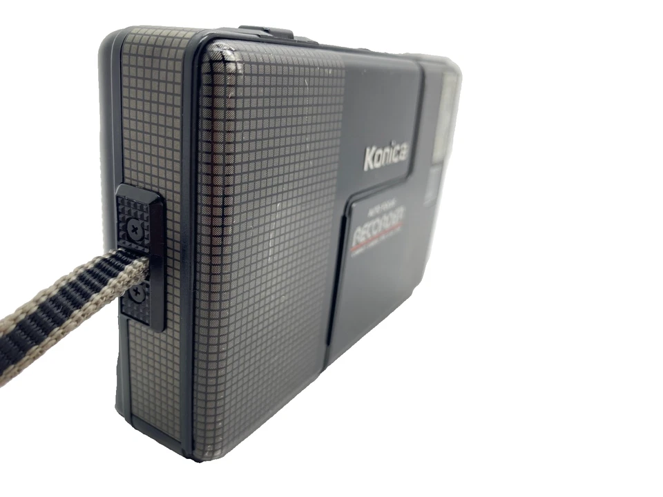 [TODO funciona] Grabadora Konica negra 35 mm medio fotograma cámara fotográfica de JAPÓN Foto 4 de 4