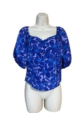 Sienna Sky Women's Blue Floral Print Crop Sweatheart Neckline Blouse Size Medium