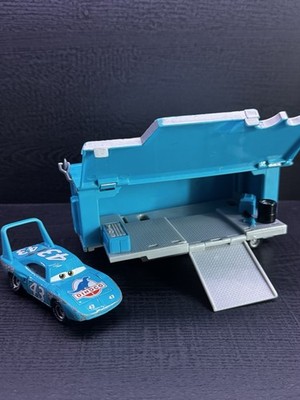 Dinoco Disney Pixar Cars The King #43 Blue Diecast Car 1:55 w