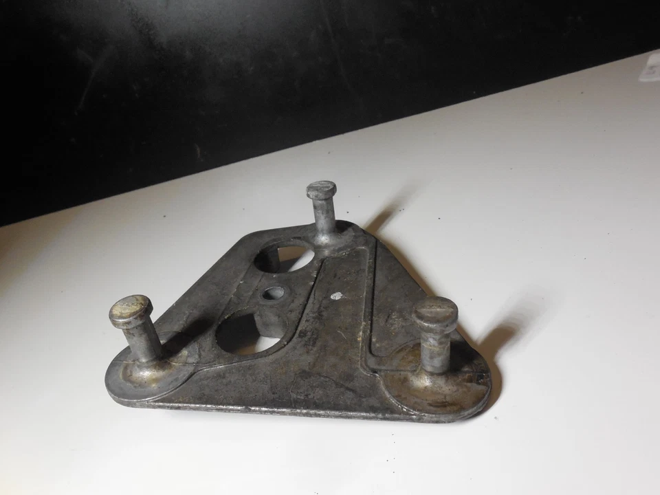 ABS Pump Bracket Holder A 2214310540 00-06 Mercedes Benz W220 S430 S500 S55 AMG - Image 4 of 4