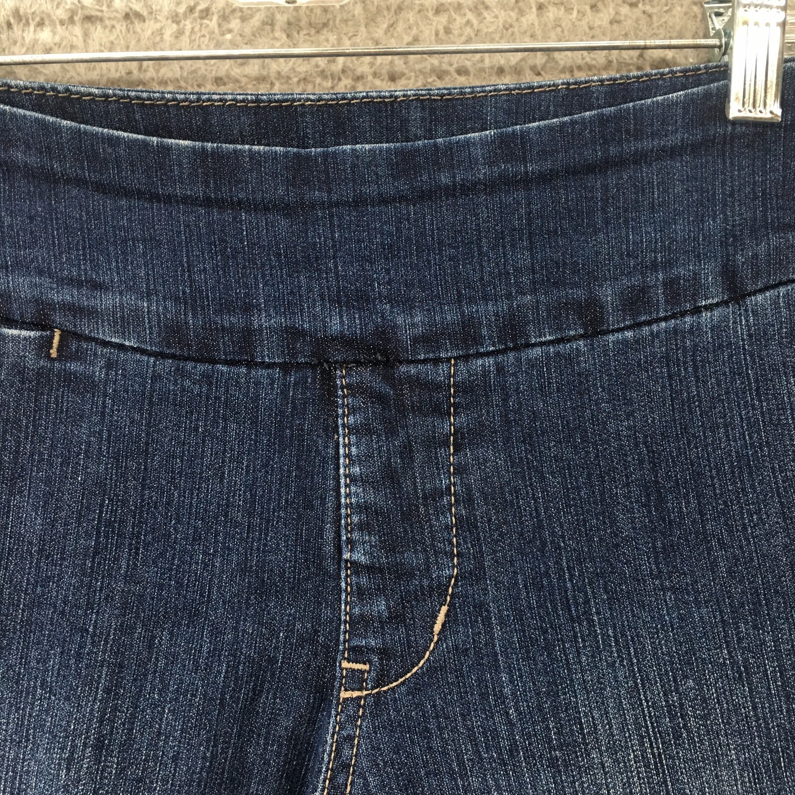 Jag Jeans Slim Fit Capri Pants Womens (Actual 35.5x 24) Blue Dark Wash Mid Rise