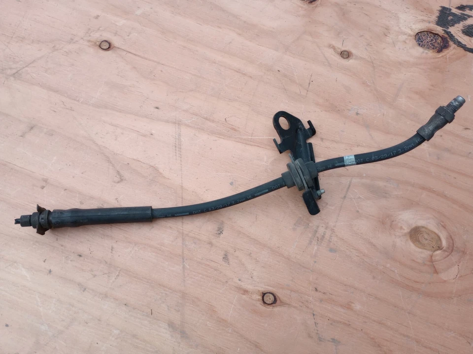 12-18 Ford Focus Rear Left Side Brake Hydraulic Hose Line Tube OEM With Bracket - Image 2 of 4