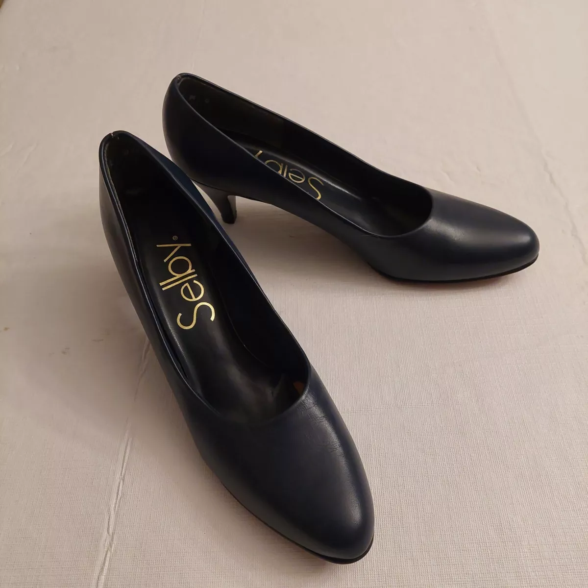 Womens navy blue leather cheap pumps