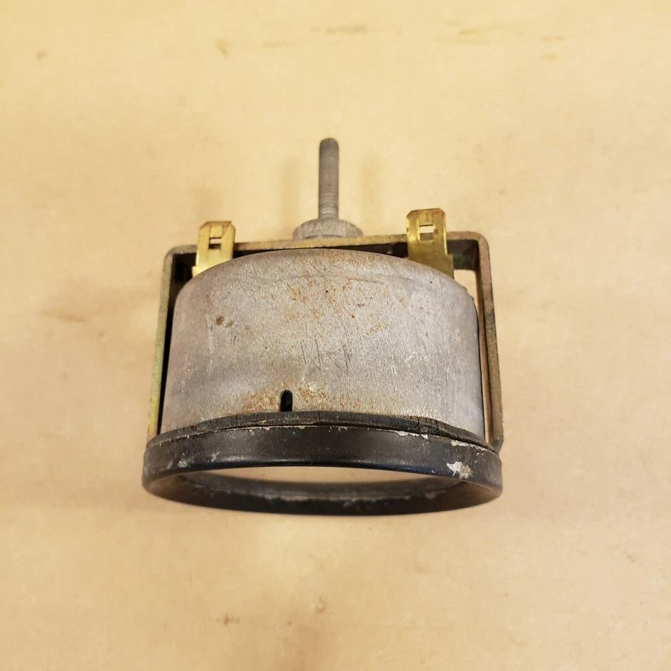 OEM Triumph GT6 British Jaeger Fuel Gauge BF2201/17 Original Part - Image 2 of 4