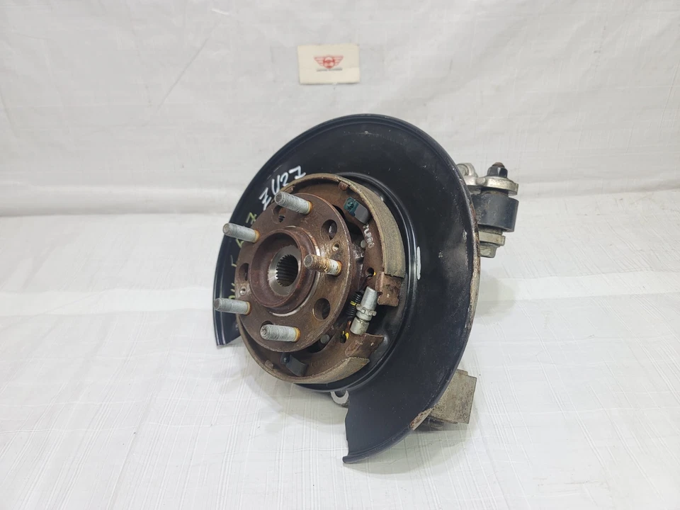 2016-2018 Hyundai Tucson Rear Right Passenger Spindle Knuckle Hub OEM 58270D3100 Foto 4 de 4