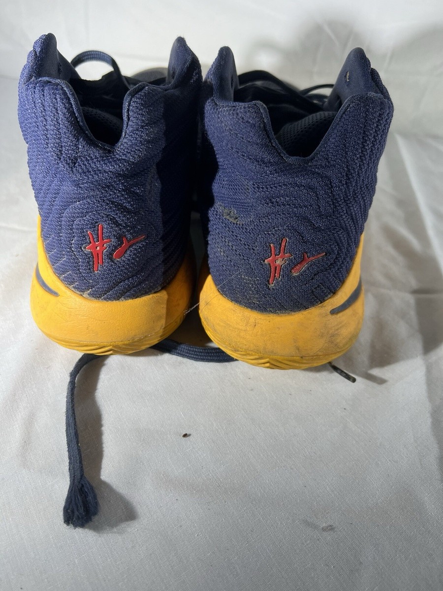 Nike KYRIE CAVS Basketball Sz 10 Midnight Navy University Gold | eBay
