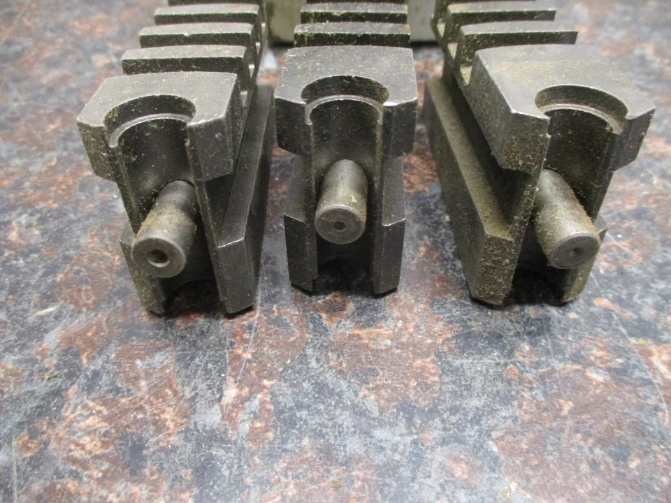 NEW Genuine RIDGID 300 Chuck jaw set # 44090 for use with 300 pipe threader - Image 3 of 4