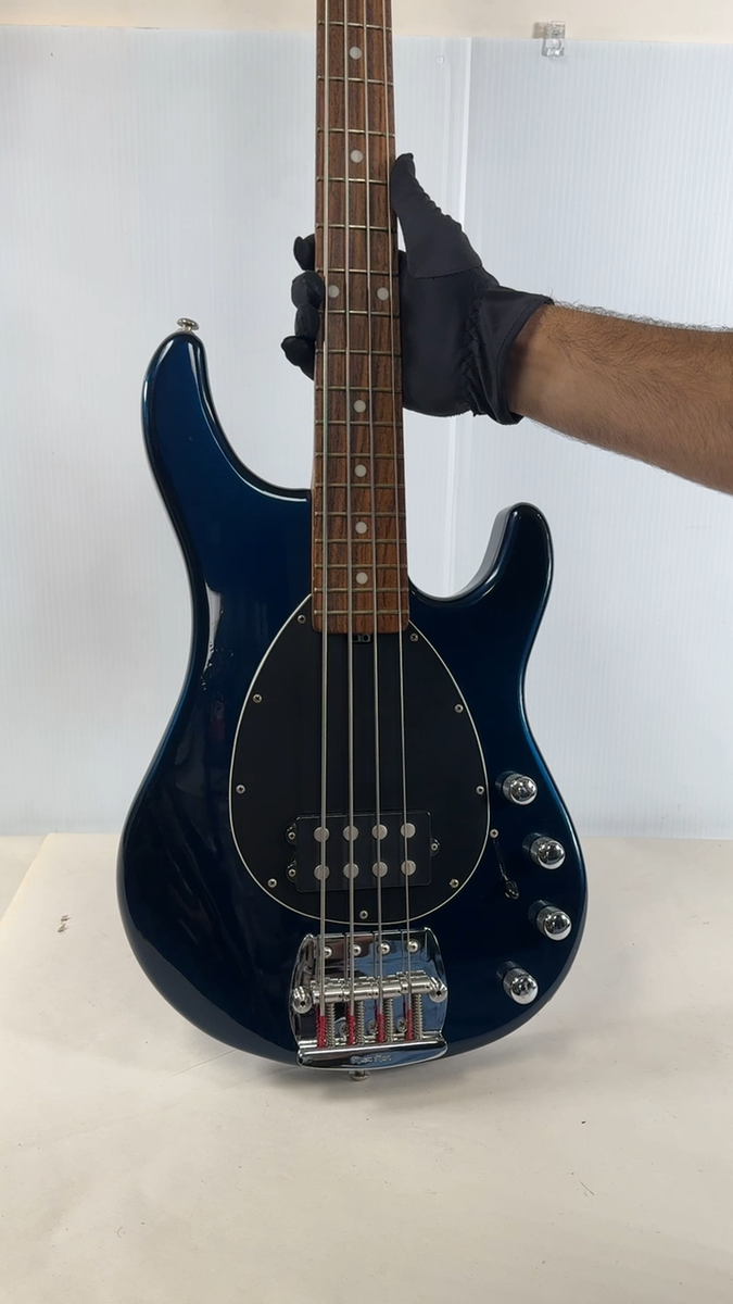 Ernie Ball Music Man Sterling Electric Bass 1996 MADE IN USA Pearl