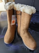 Cat  Jack Girls' Winter Boots, Tan with Fur lining, size 2, new with tags