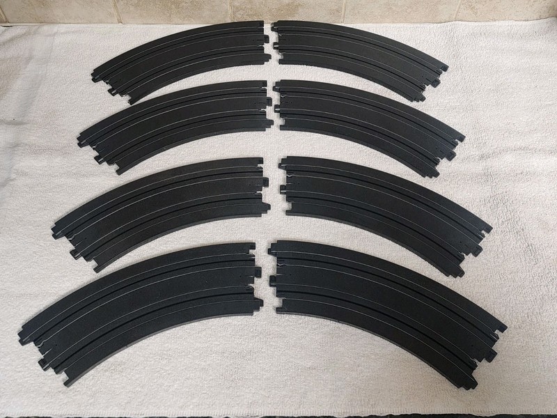 Vintage Aurora Tomy 12” R Curve 1/8 Circle HO Slot Car Track - Set Of 8 (B)