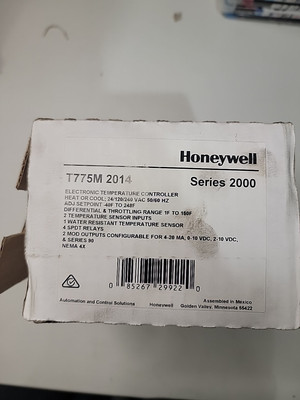 HONEYWELL Electronic Temp Controller T775M 2014 Series 2000 (BRAND NEW)