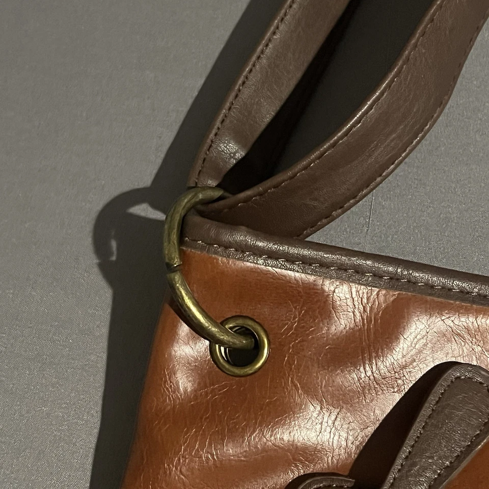 Bolso Bandolera Stone Mountain EE. UU. Hobo Marrón Múltiples Compartimentos con Cremallera Foto 4 de 4