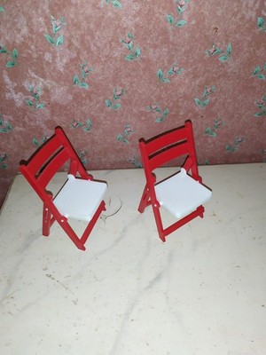 2 x Alter Klapp-Stuhl um 1970 Küche-Garten-Puppenhaus-Puppenstube-1:12 Modella