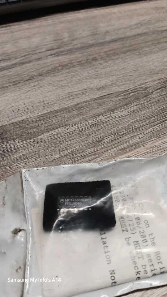 Multivibrador ON Semi Monostable MC14538BCP, DIP 16, IC Doble Precisión. NOS. Foto 2 de 4