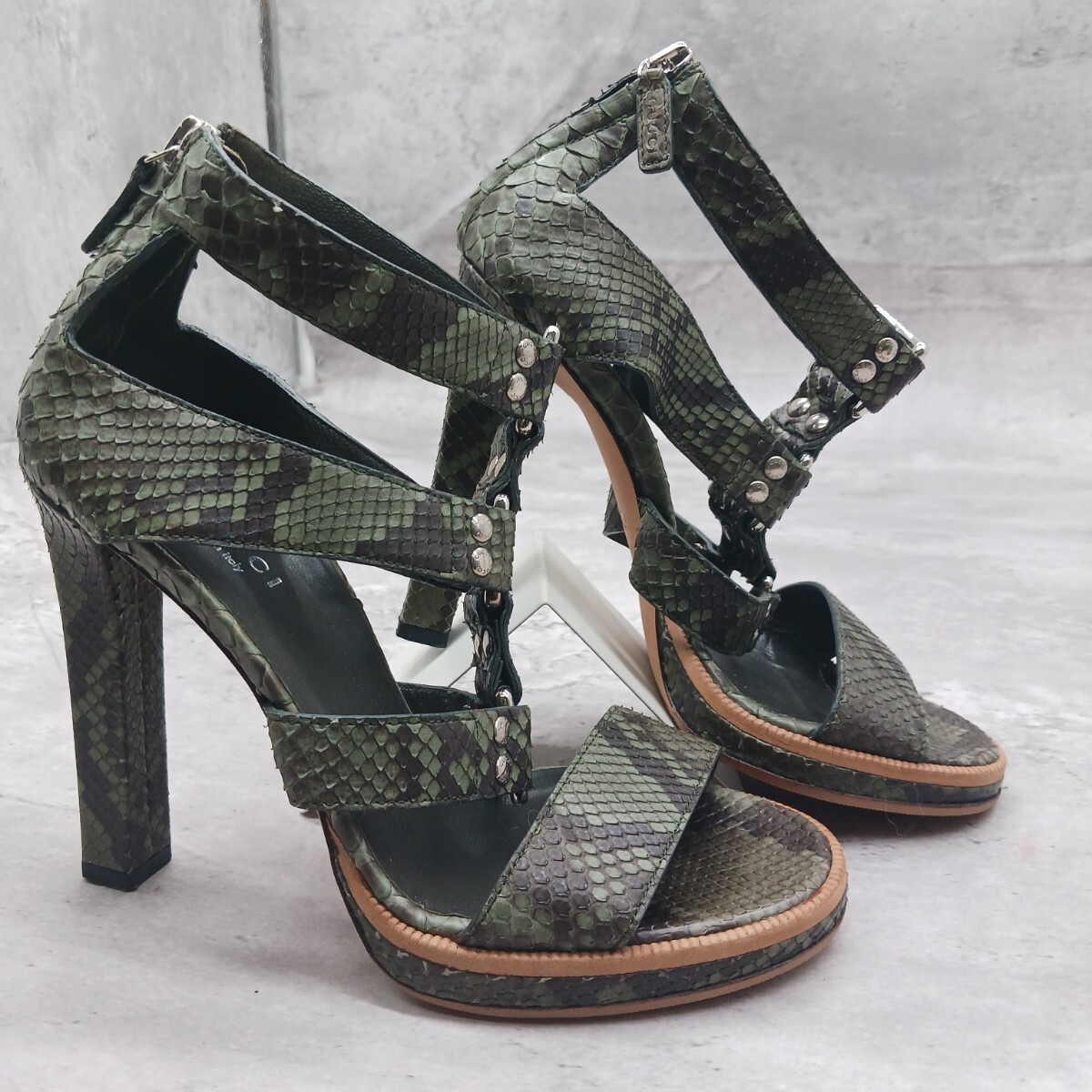 Womens GUCCI  Level GUCCI  Python Pumps High Heel… - image 5