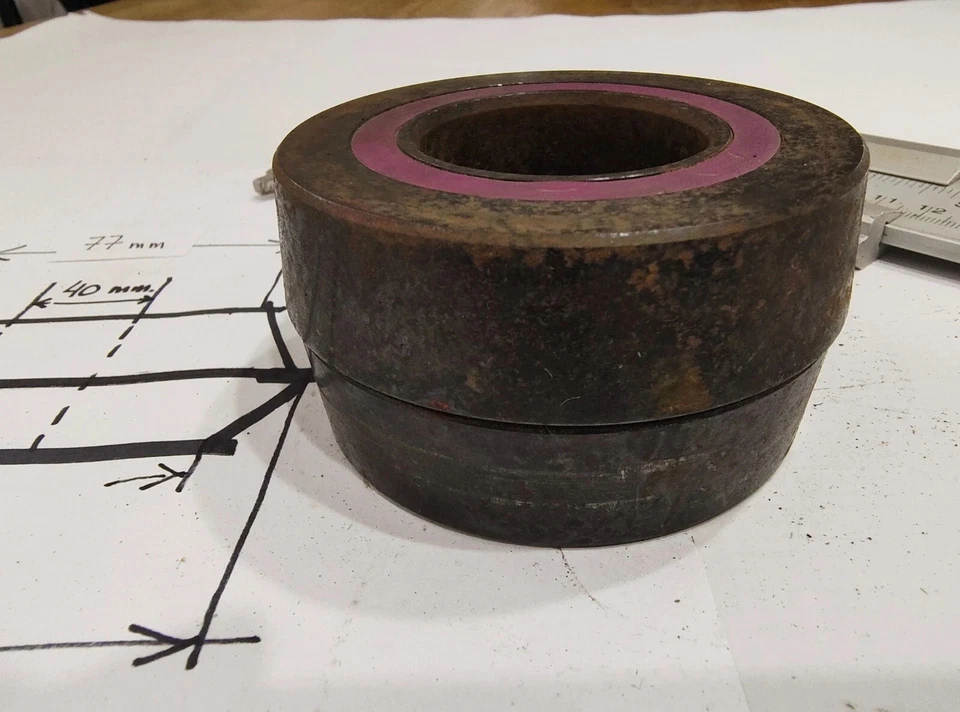 Wheel Balancer centering Dual taper Collet 40 mm Shaft Hunter 77 mm to 82 mm - Image 3 of 3