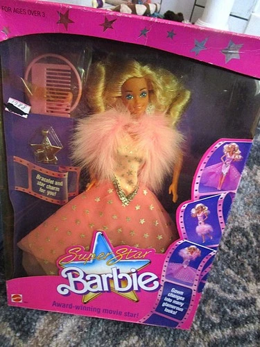 Vintage BARBIE:   1988 SUPER STAR  #1604 NRFB