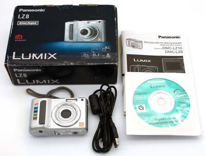 Panasonic DMC-LZ8 LUMIX Camera with Leica DC Vario Elmar 1:3.3-5.9