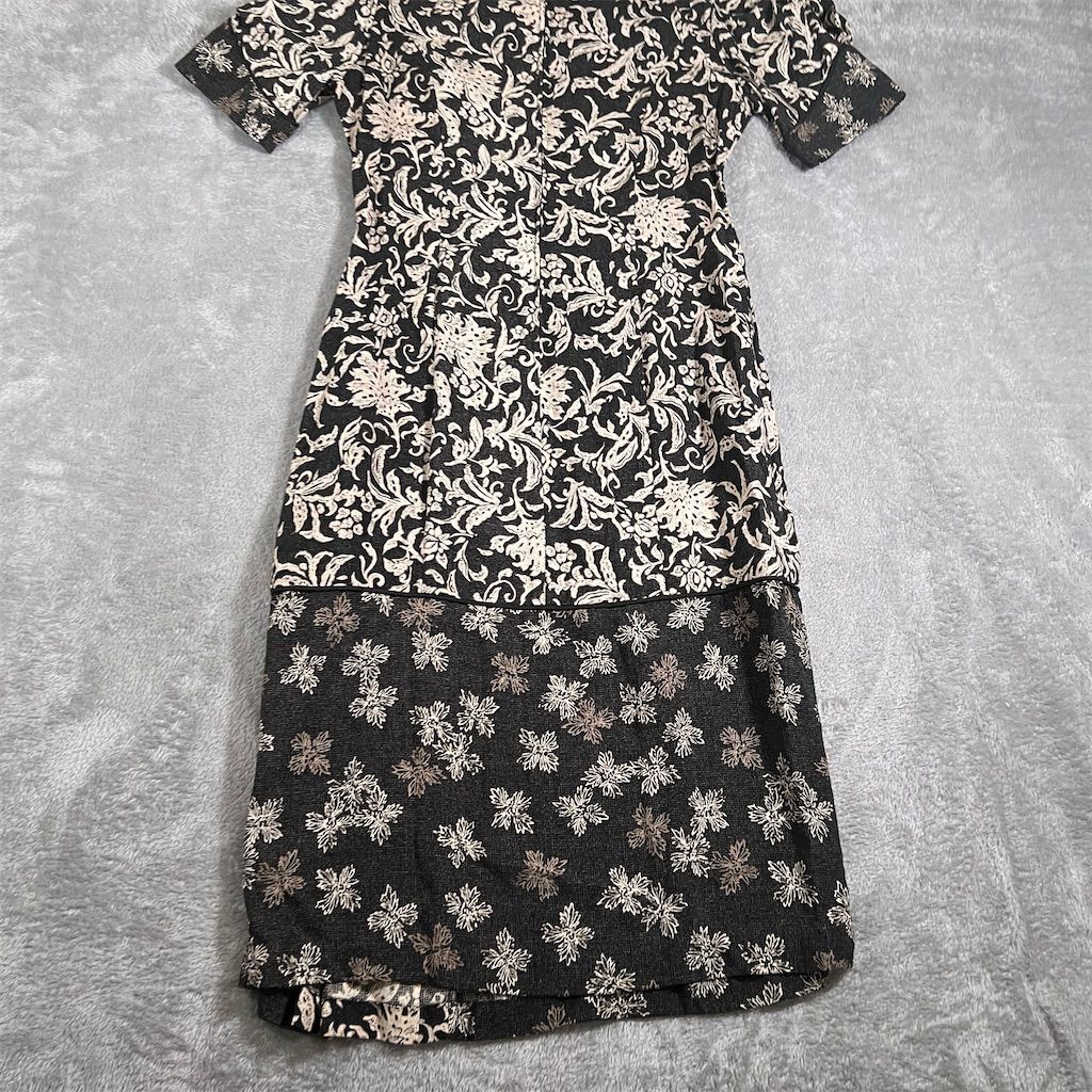 AnuenueTori Richard GoldenMonarchムームー Vintage Ruffle Mumu Hawaiian Dress by Tori Richard Golden