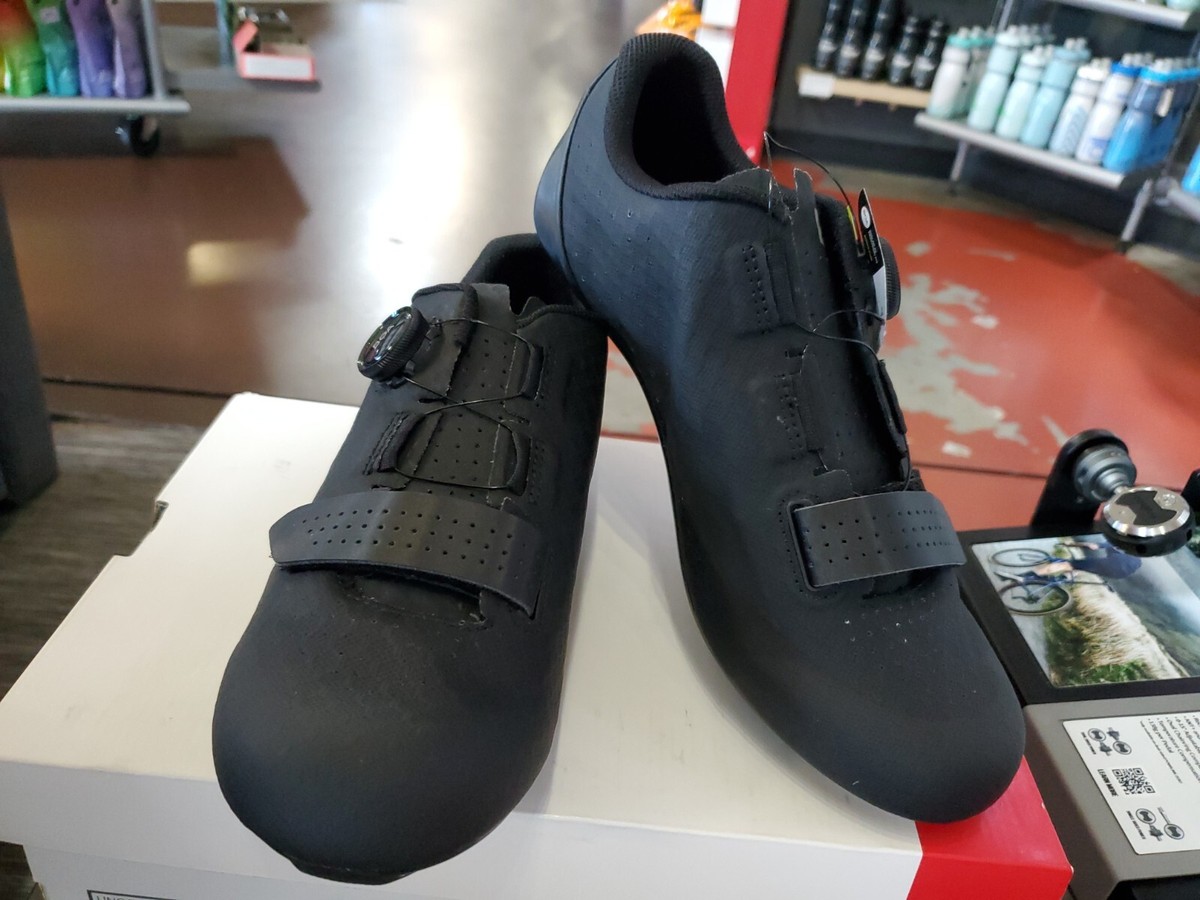 【サイズEU 44】ボントレガー Circuit Road Shoe Bontrager Circuit Road Cycling Shoe - Summit Bicycles