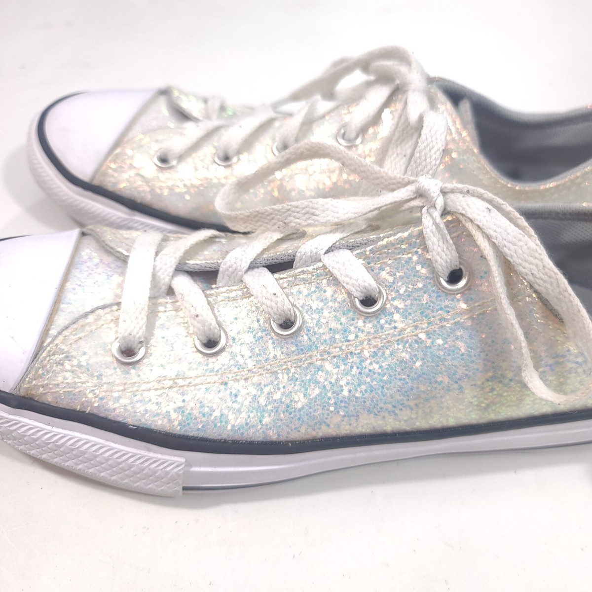 国内配送 CONVERSE ALL STAR PLTS GLITTER BOTTOM OX WHITE Converse All Star Low Trainer (665979C) White Glitter Ox