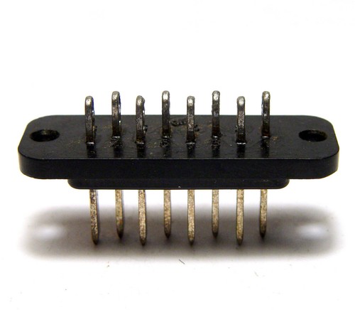 Tuchel Stecker / Messerleiste, 8-Pin versetzt / kompakt, Meß- & Studiotechnik - Bild 2 von 3
