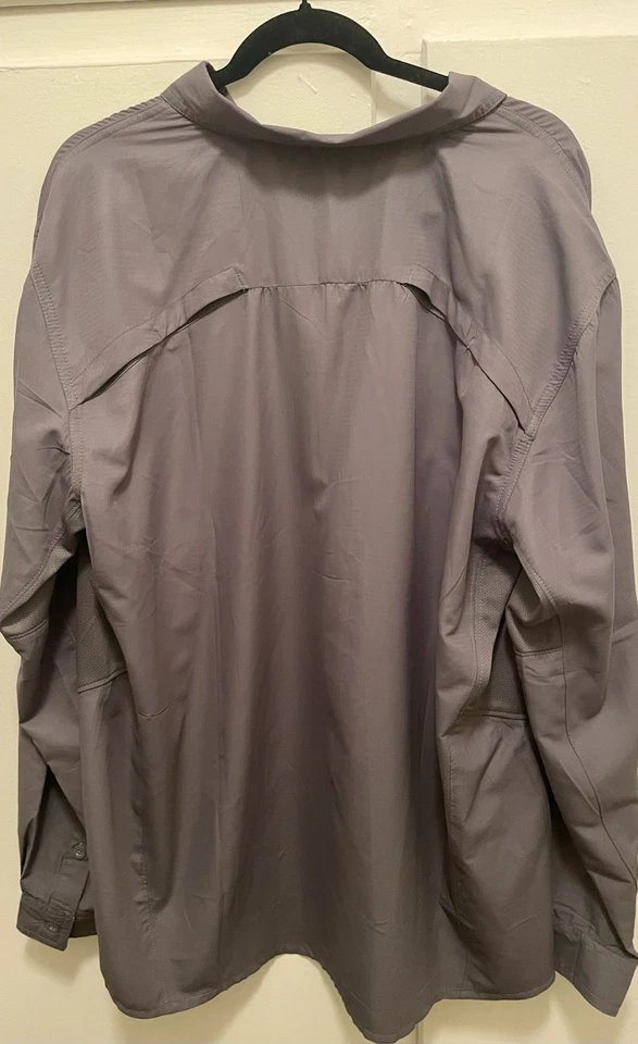 This is a Pacific Trail Camisa Manga Larga con Protección Solar y Tecnología Absorbente de Humedad Foto 4 de 4