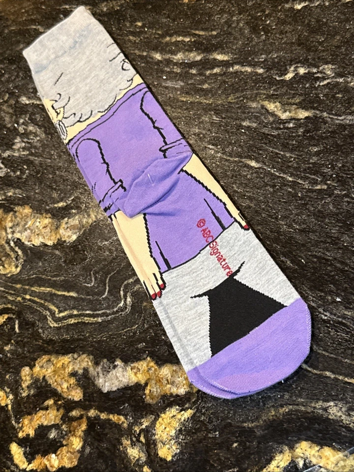 DOROTHY: GOLDEN GIRLS CALCETINES Crew Gris Púrpura Retro Años 80 Personaje de TV ADULTO Foto 2 de 3